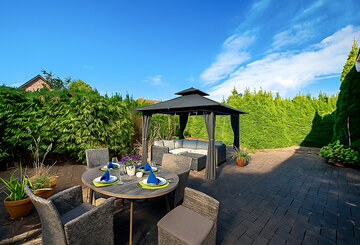 200-8538_Terrasse-2_gestaged 200-8538_Terrasse-2_gestaged