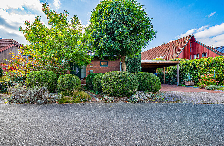 200-8587_Hausansicht-2 200-8587_Hausansicht-2