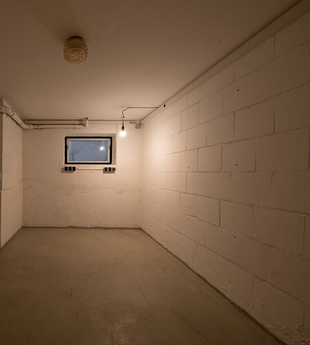 200-8332_Keller-2