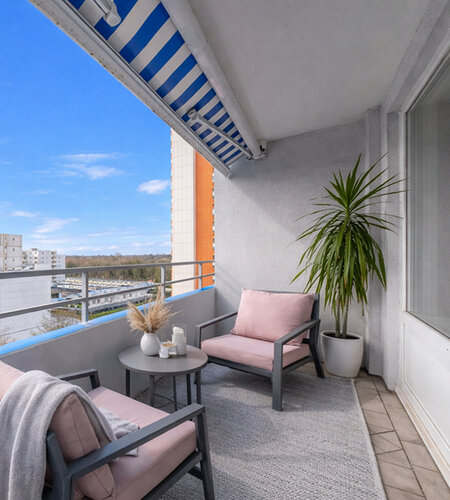 Balkon virtuell möbliert