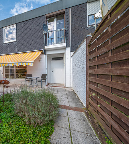 200-8482_Terrasse_Hausansicht-4 200-8482_Terrasse_Hausansicht-4