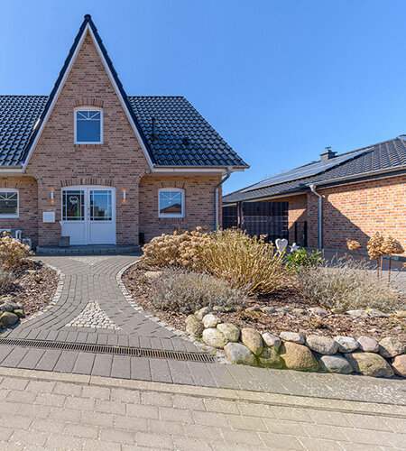 200-8297_Hausansicht-2 200-8297_Hausansicht-2