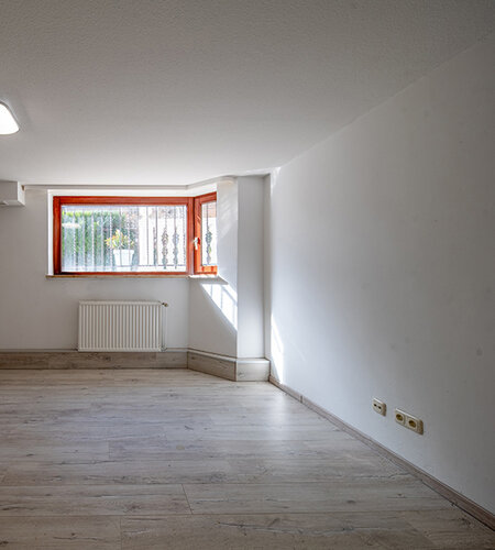 200-8912_Souterrain 200-8912_Souterrain