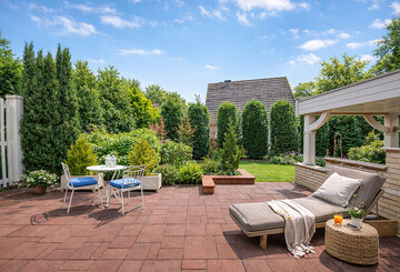 200-8452_Terrasse-2_gestaged