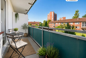 200-9008_Balkon-2_gestaged