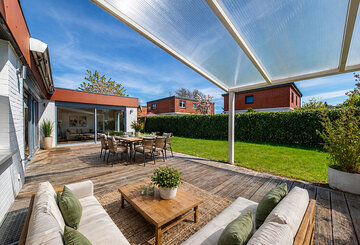 200-9040_Terrasse-4_gestaged 200-9040_Terrasse-4_gestaged