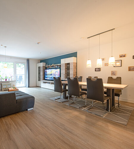 200-8389_Wohn-Esszimmer 200-8389_Wohn-Esszimmer