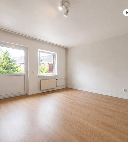 200-9409_Schlafzimmer-2_leer_renoviert_gestaged 200-9409_Schlafzimmer-2_leer_renoviert_gestaged