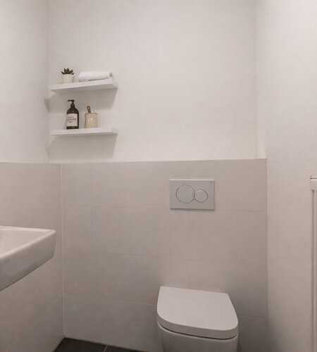 WC WC