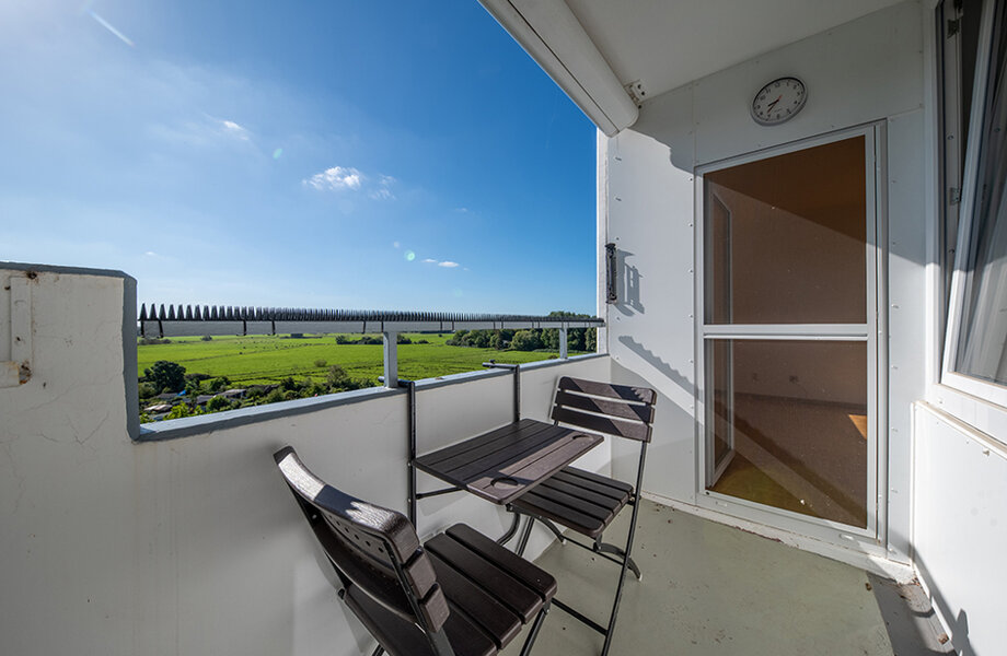 200-9476_Balkon