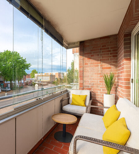 Balkon virtuell möbliert