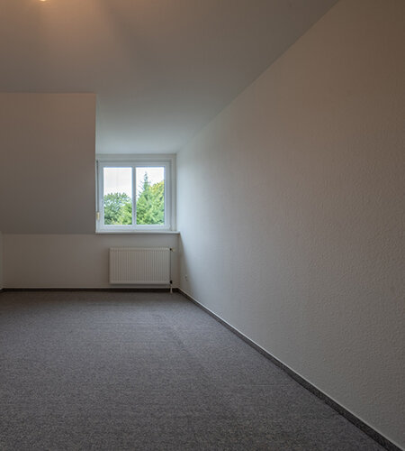 200-8332_Kind_Gast_Büro