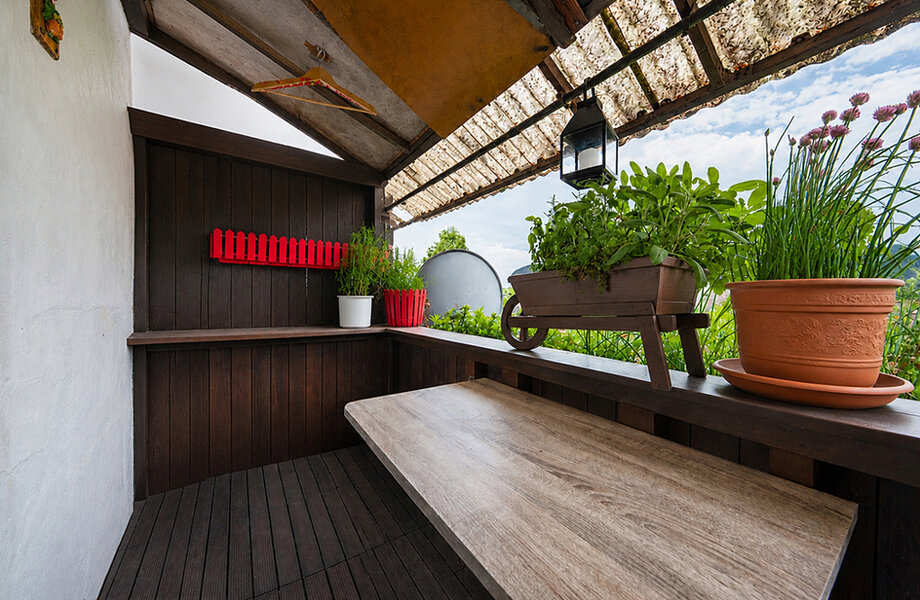 200-9086_Balkon_leer